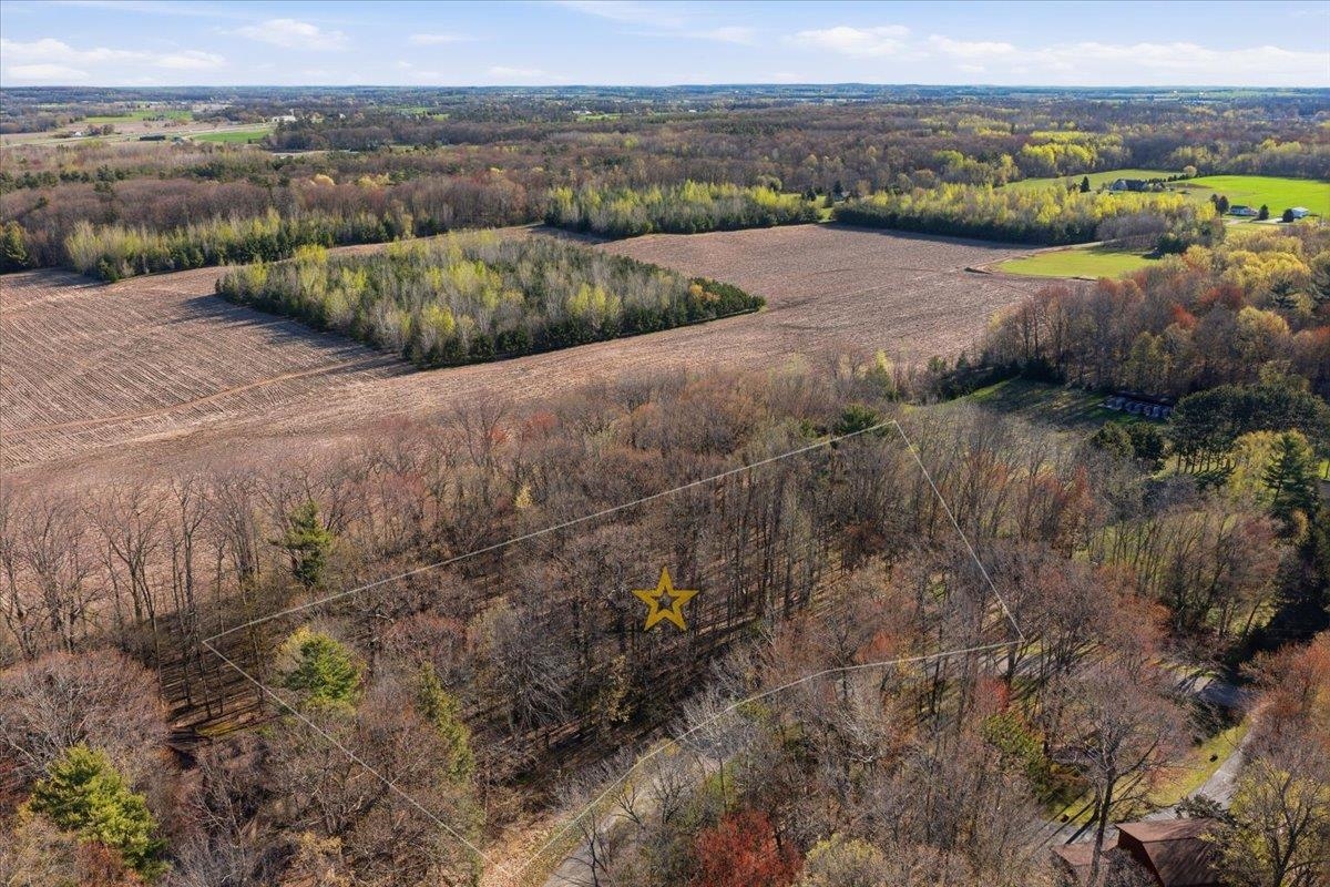 Circle Road, Unit 2 Luxemburg, WI 54217 - Photo 4 of 10