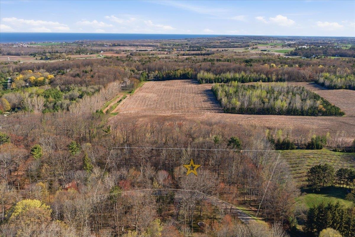 Circle Road, Unit 2 Luxemburg, WI 54217 - Photo 5 of 10