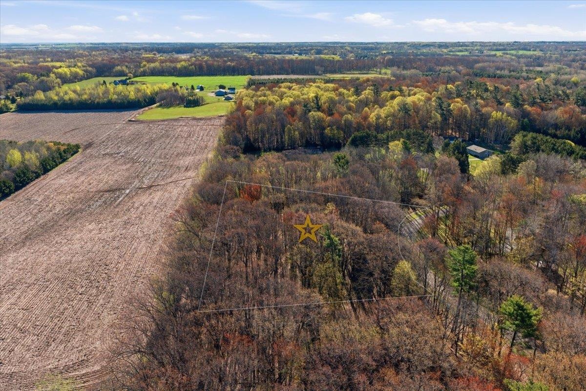 Circle Road, Unit 2 Luxemburg, WI 54217 - Photo 9 of 10