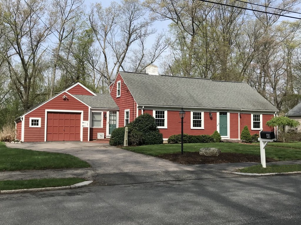 48 Anawan Road North Attleboro, MA 02760 - Photo 2 of 19 Gallery Image 2