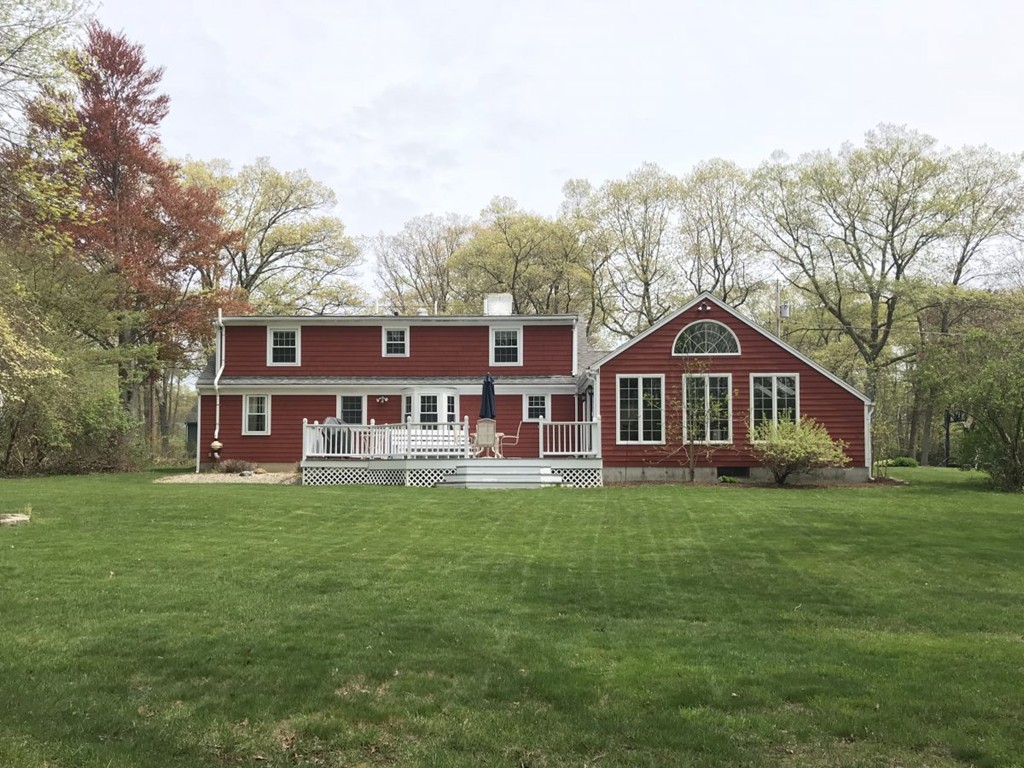 48 Anawan Road North Attleboro, MA 02760 - Photo 3 of 19 Gallery Image 3