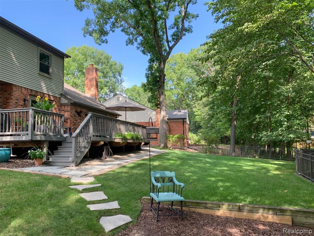 436 Streamview Court Rochester Hills, MI 48309 - Photo 30 of 33