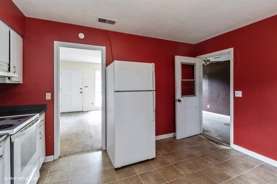 6112 Raleigh Court Columbus, GA 31909 - Photo 8 of 25 Gallery Image 8