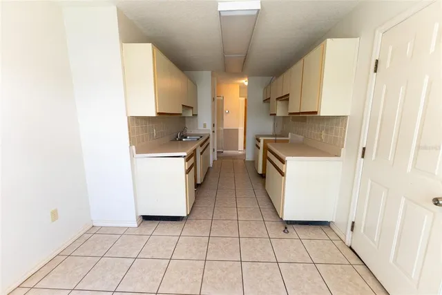 $189,900 | 2401 Southwest 20th Court, Ocala, FL 34471