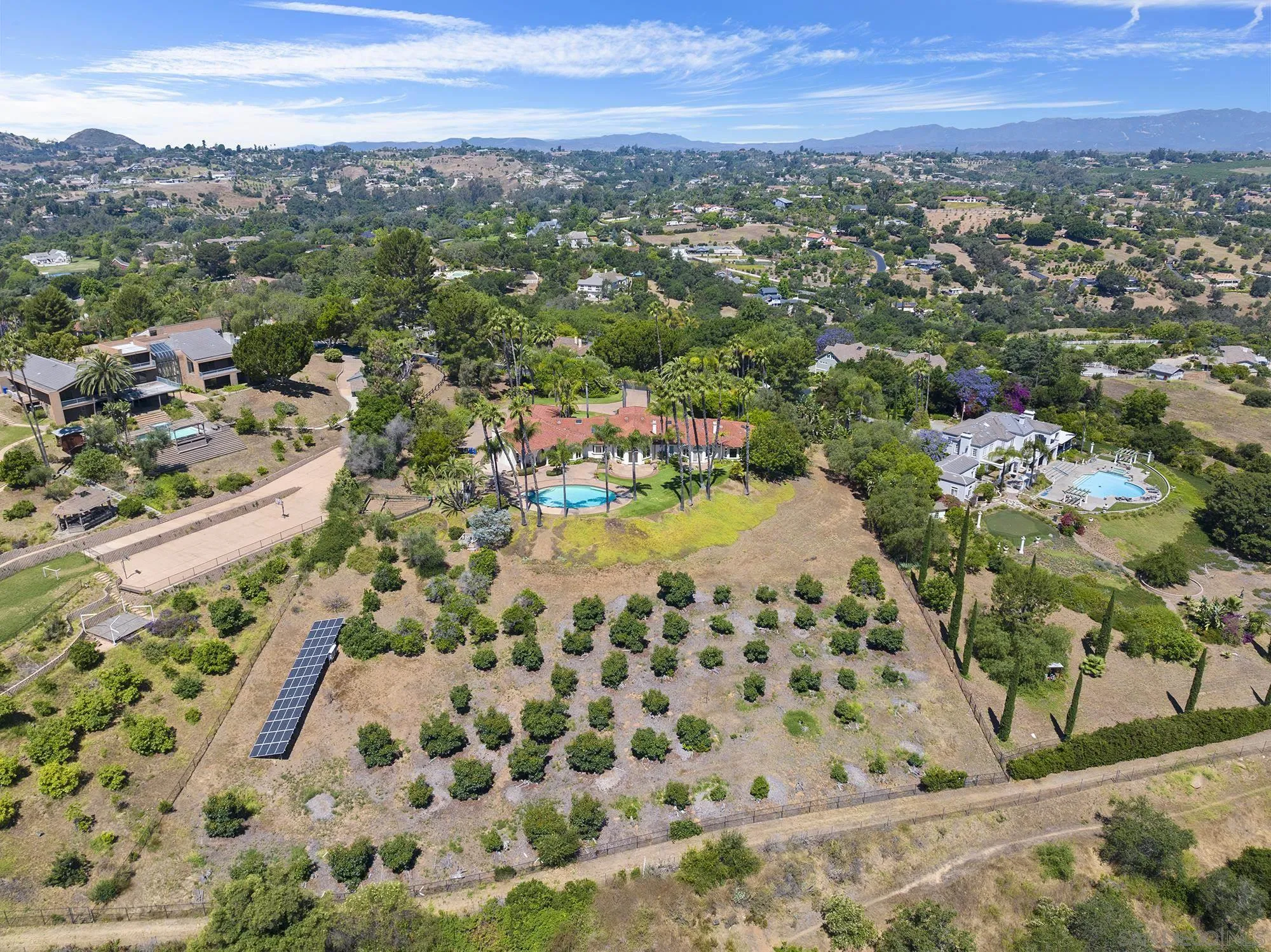 4 Rollingview Lane Fallbrook, CA 92028 - Photo 30 of 32