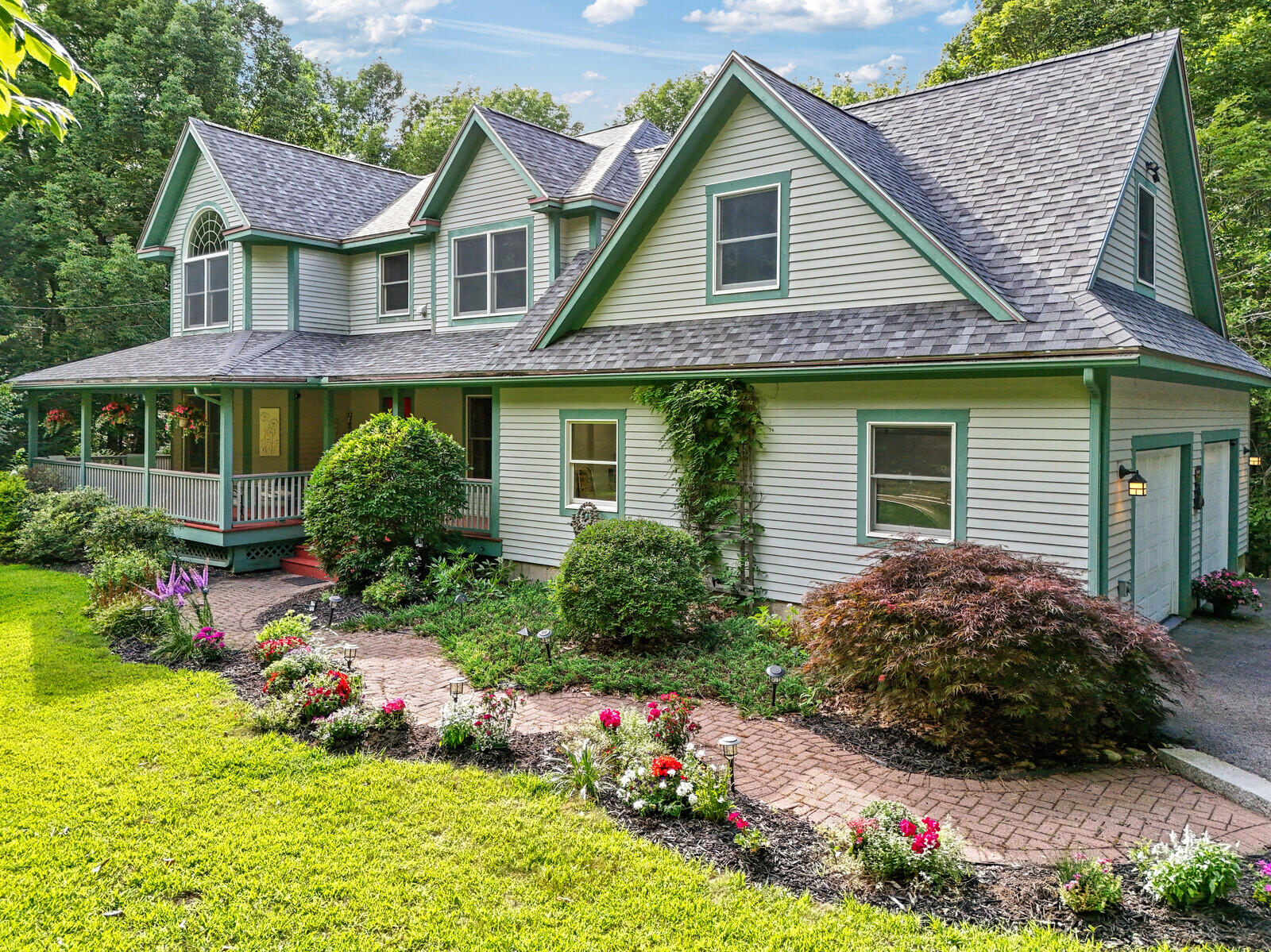16 Bostwick Road Brunswick, ME 04011 - Photo 1 of 69 06_DJI_20240812162028_0113_D_DxO_mls