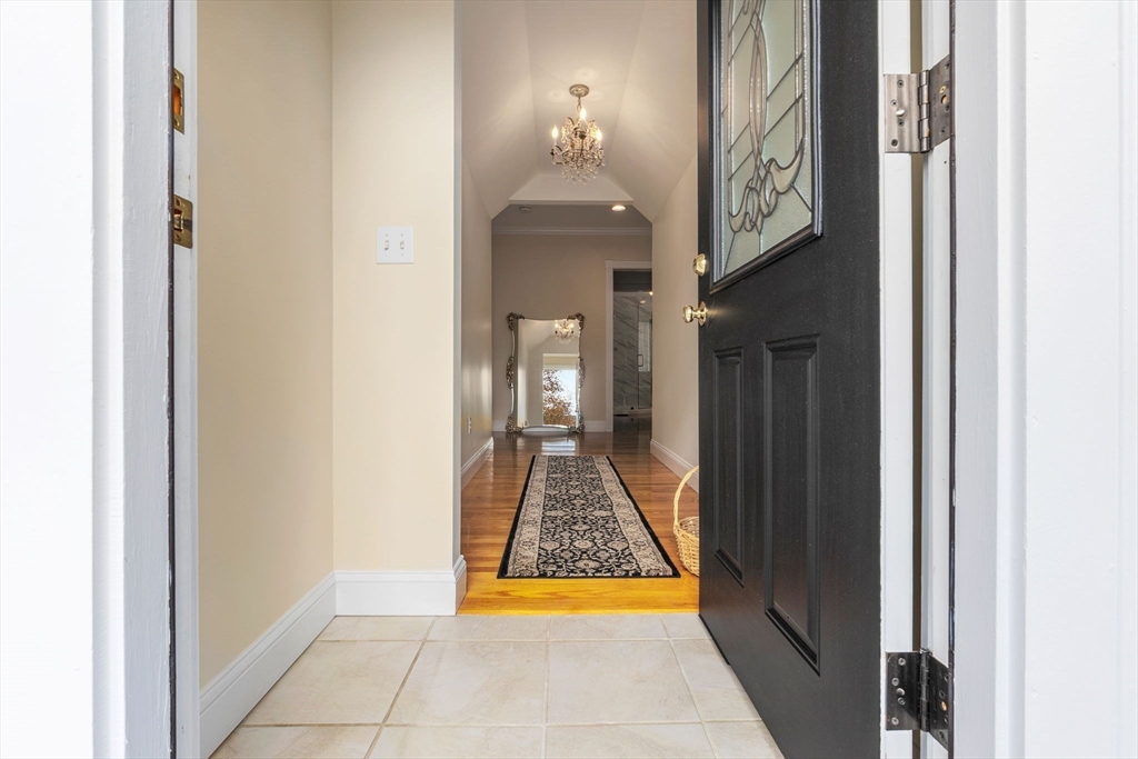 20 Ash Street, Unit 1 Danvers, MA 01923 - Photo 8 of 42