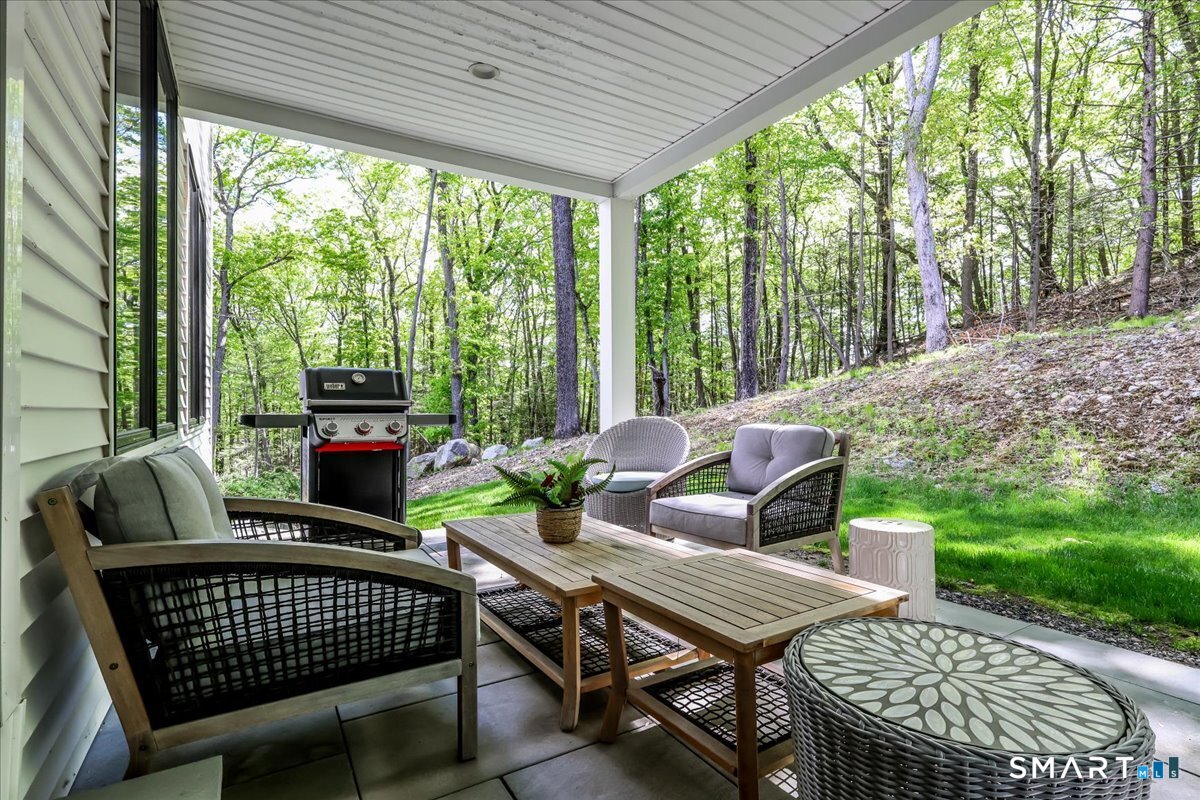 38 Hickory Lane Ridgefield, CT 06877 - Photo 12 of 37