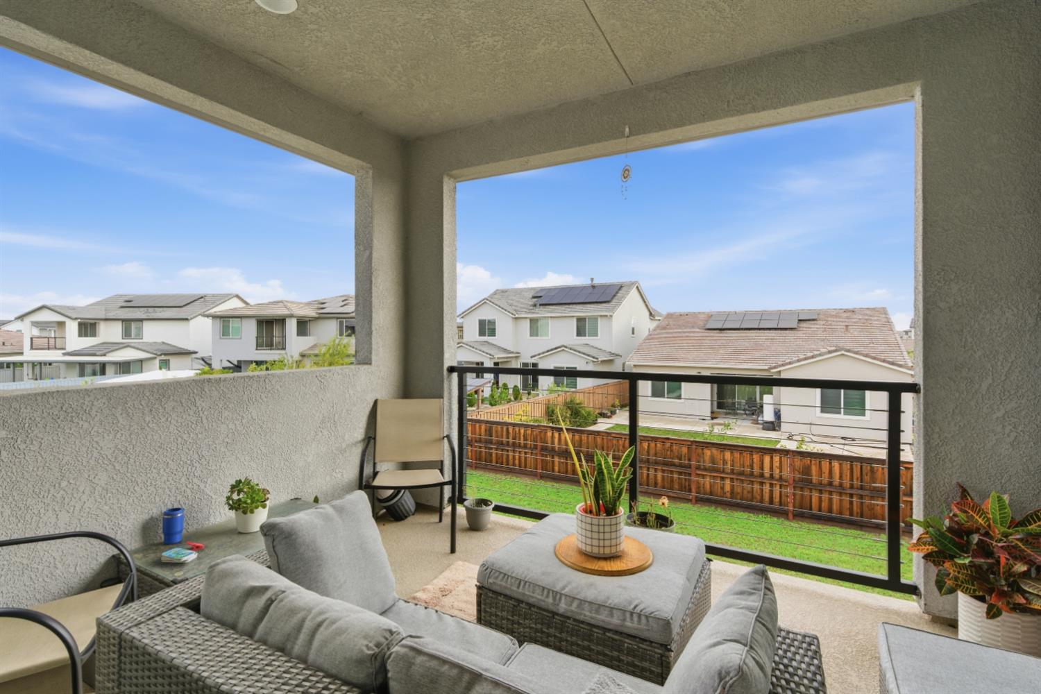 3233 Kipling Drive Lathrop, CA 95330 - Photo 35 of 39 a living room with furniture