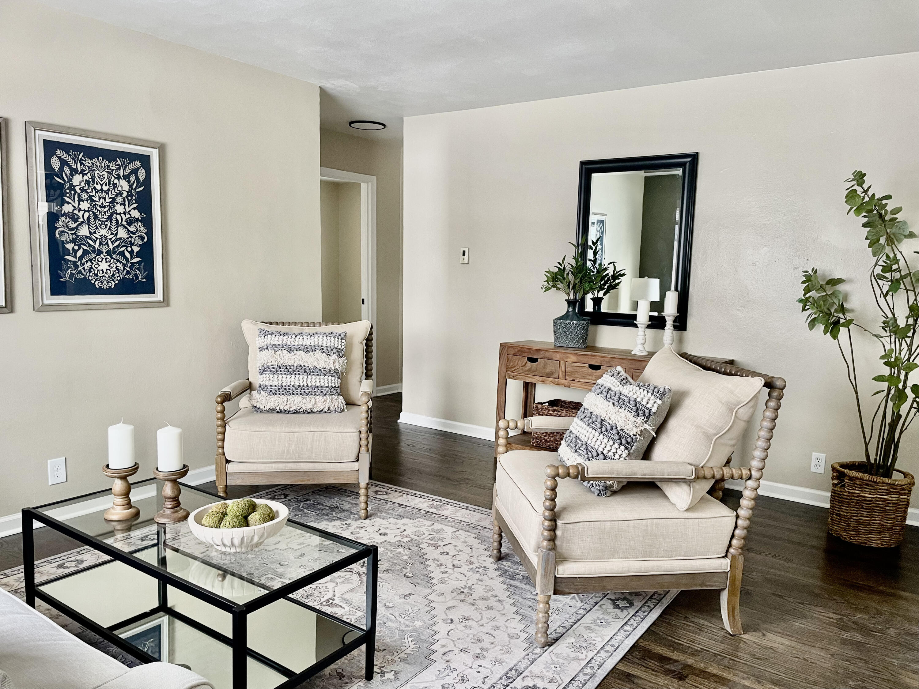 4872 North 63rd Street Milwaukee, WI 53218 - Photo 2 of 20 img_4745_55041737033_o