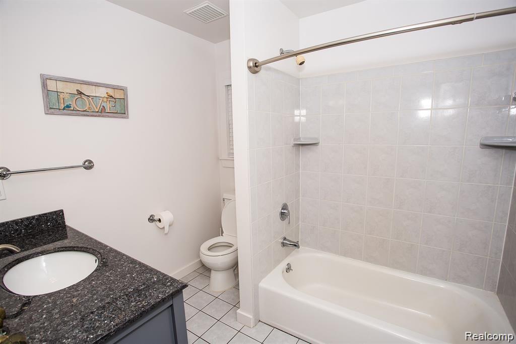 1516 Palms Road Columbus, MI 48063 - Photo 20 of 42