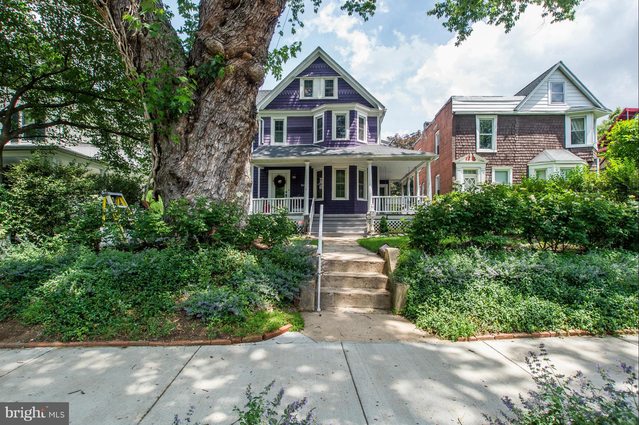 5005 Roland Avenue Baltimore, MD 21210 - Photo 4 of 30 Exterior (Front)