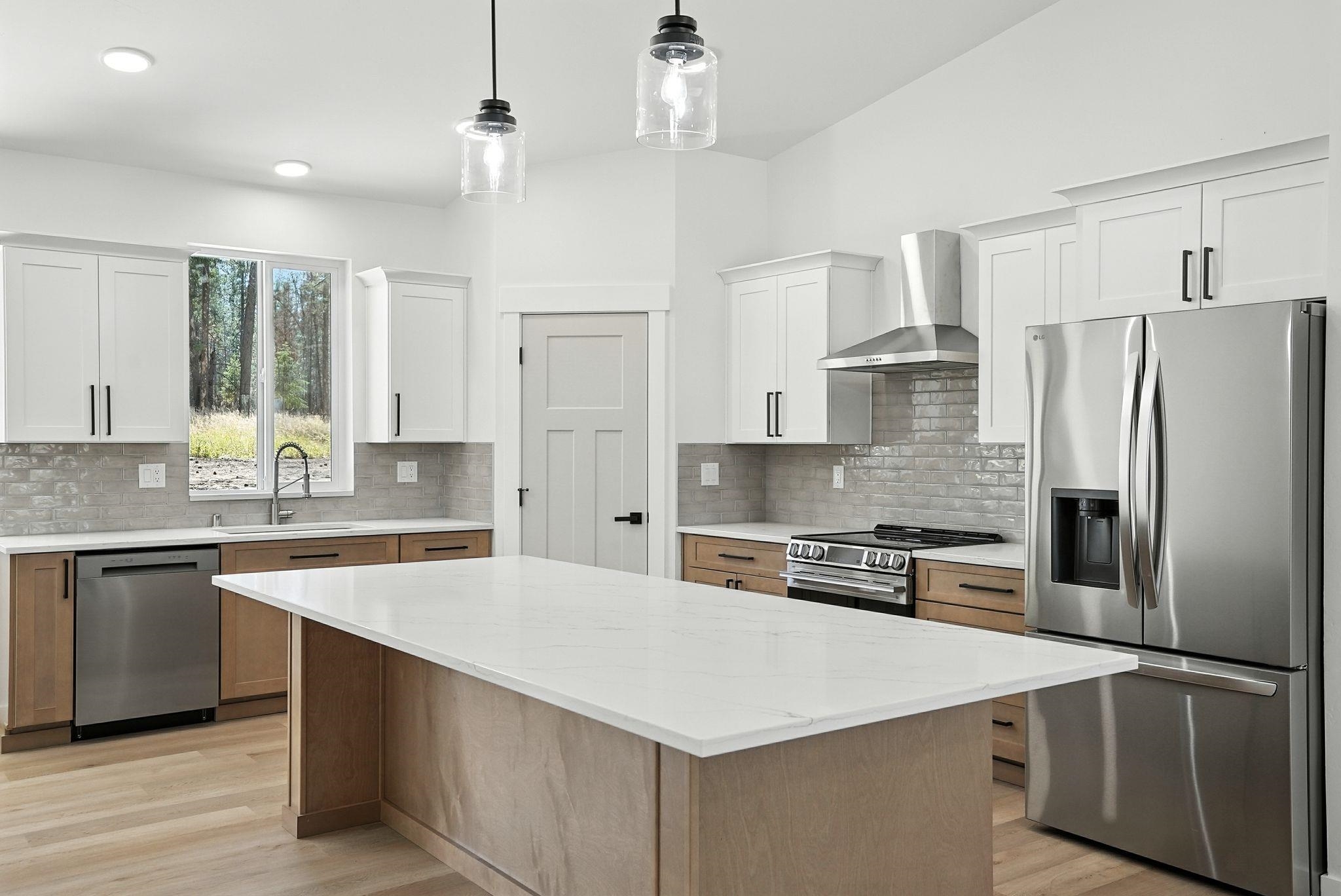 13394 East Bridges Road Elk, WA 99009 - Photo 11 of 40