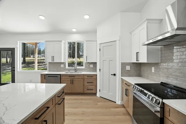 $499,000 | 13394 East Bridges Road, Elk, WA 99009