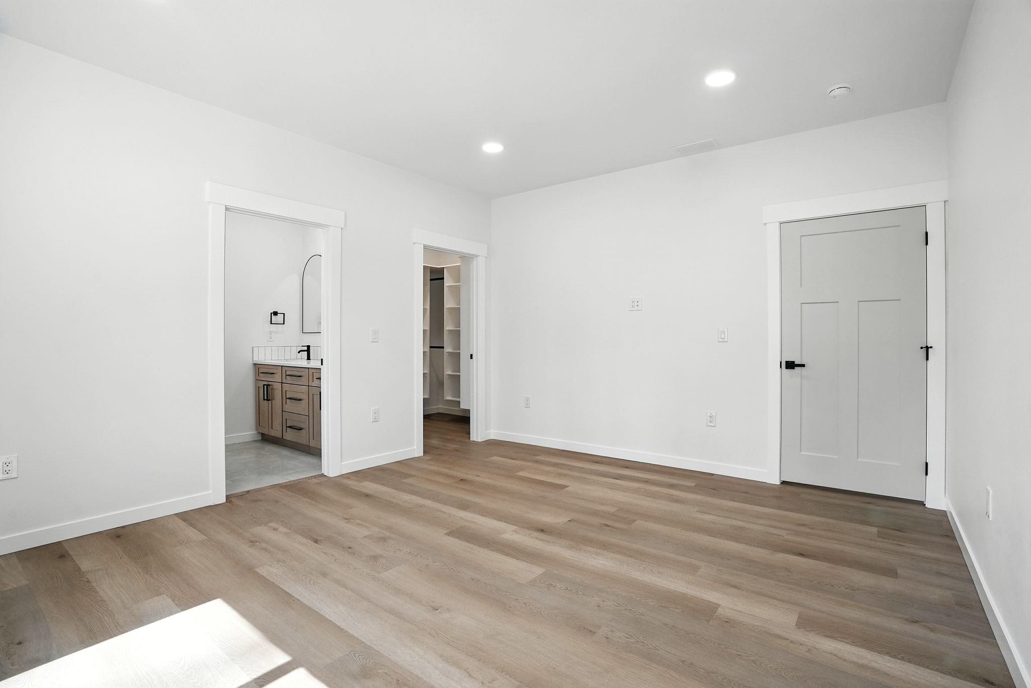 13394 East Bridges Road Elk, WA 99009 - Photo 15 of 40