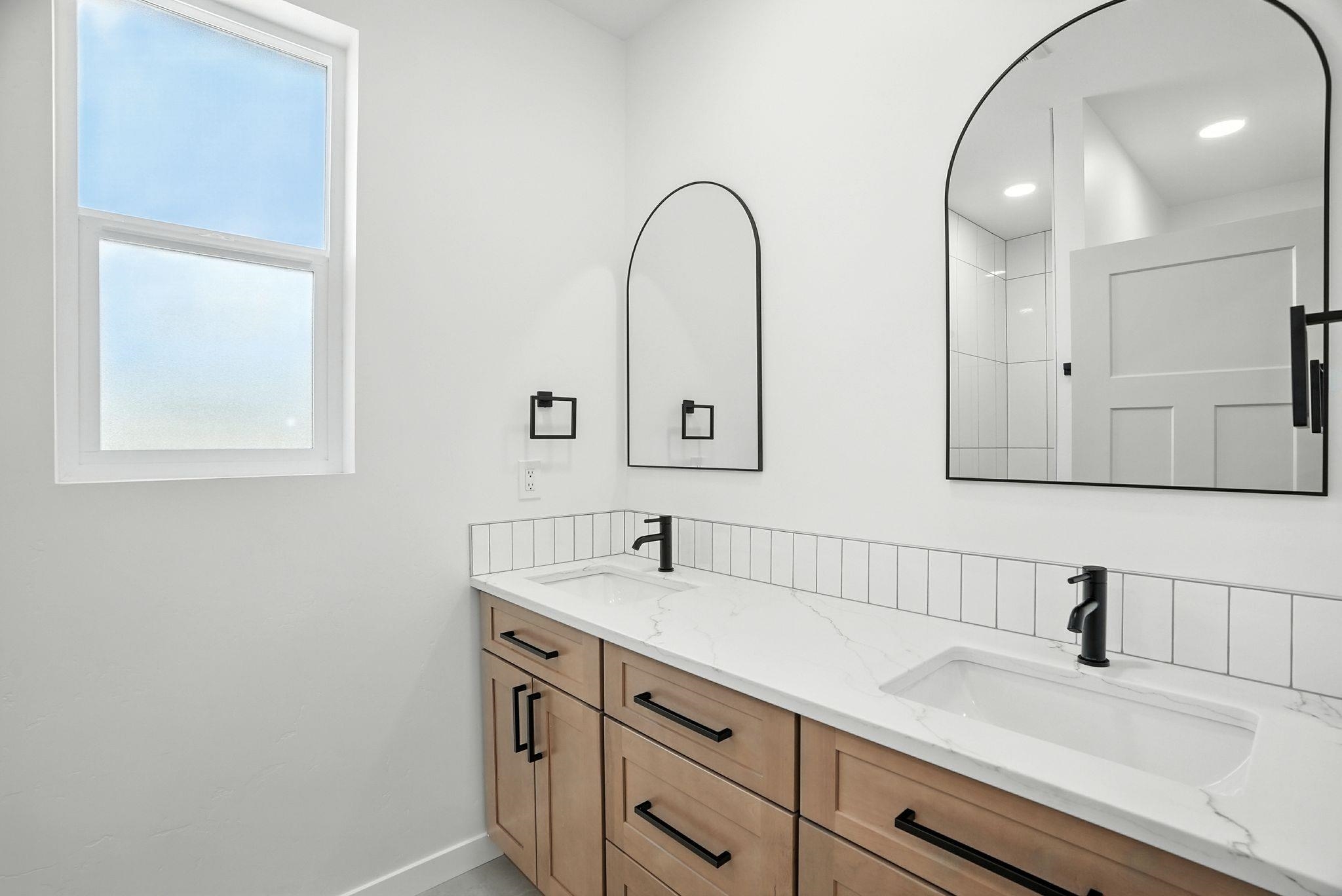 13394 East Bridges Road Elk, WA 99009 - Photo 16 of 40