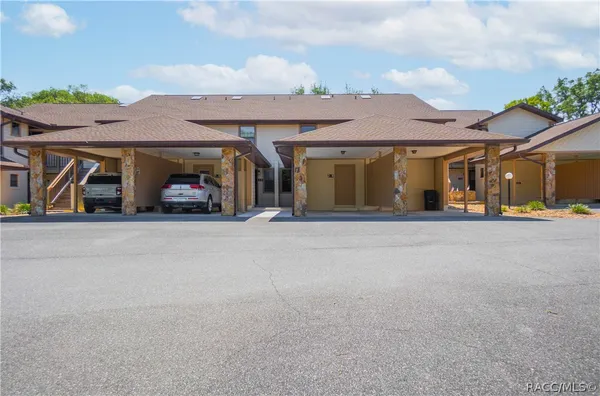 $159,000 | 270 East Glassboro Court, Unit 2B, Hernando, FL 34442