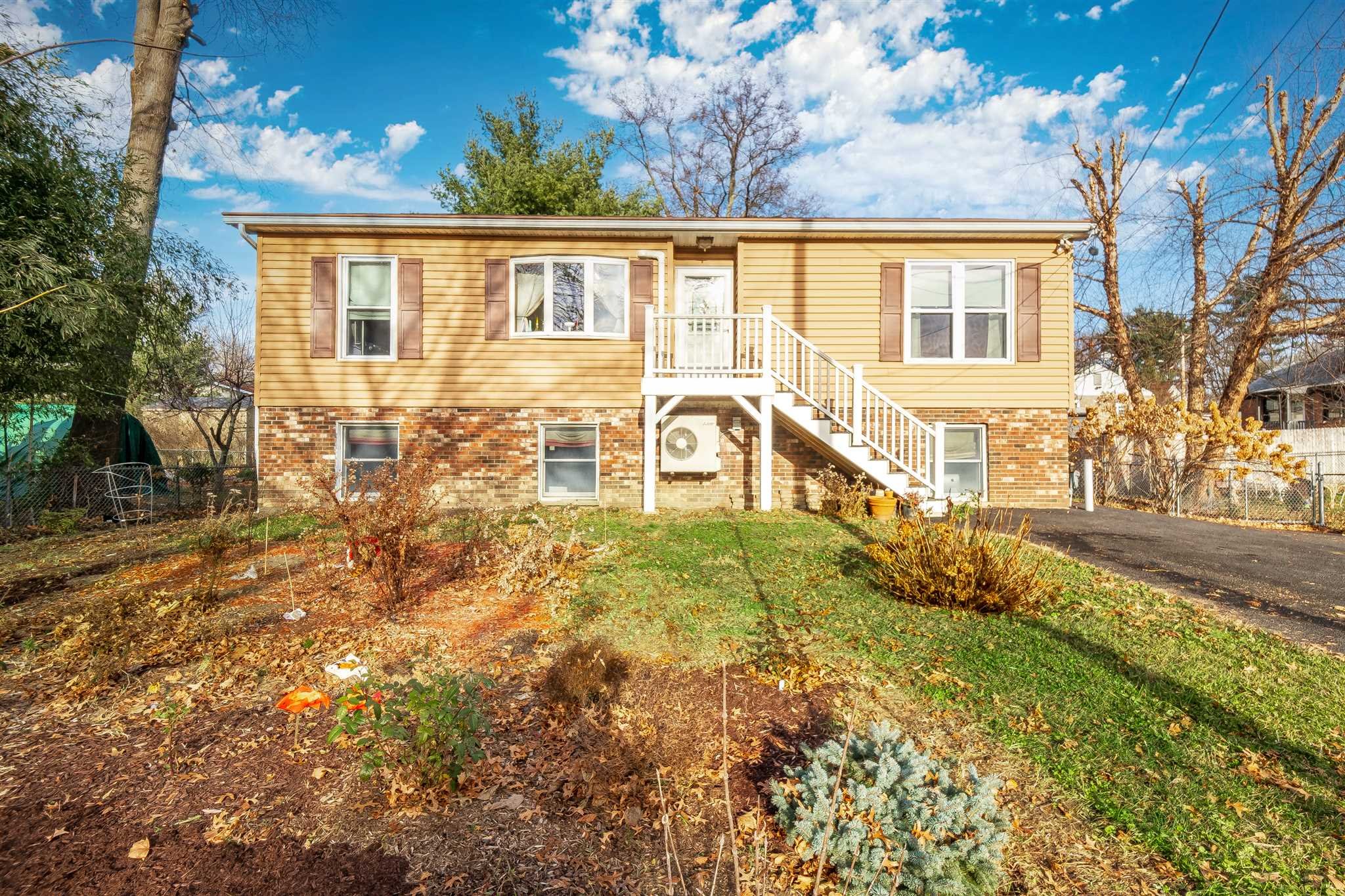 front view of house with a yard
