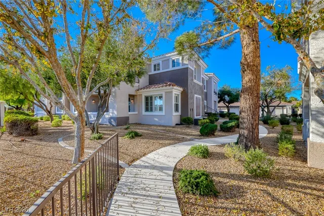 $310,000 | 2325 Windmill Parkway, Unit 1512, Henderson, NV 89074