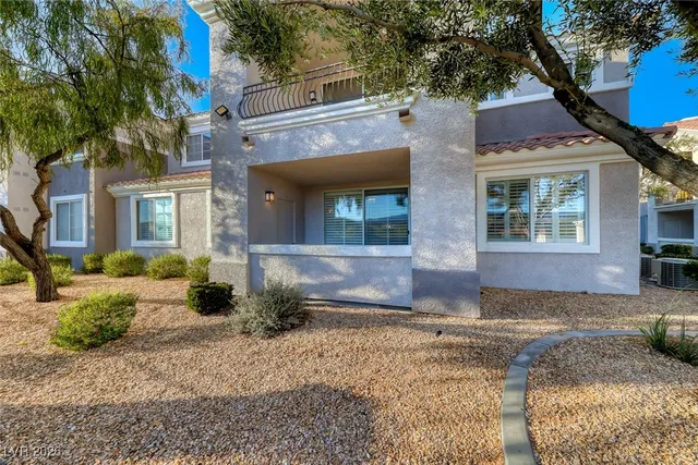 $310,000 | 2325 Windmill Parkway, Unit 1512, Henderson, NV 89074