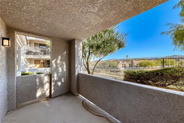 $310,000 | 2325 Windmill Parkway, Unit 1512, Henderson, NV 89074