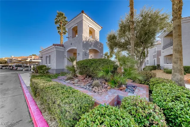 $310,000 | 2325 Windmill Parkway, Unit 1512, Henderson, NV 89074
