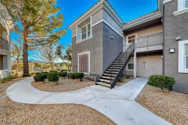 $310,000 | 2325 Windmill Parkway, Unit 1512, Henderson, NV 89074