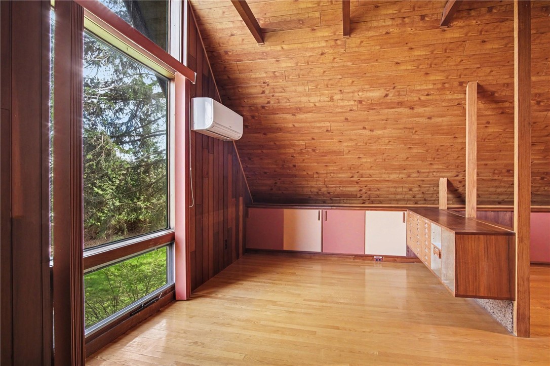 295 Elmgrove Road Greece, NY 14626 - Photo 15 of 27