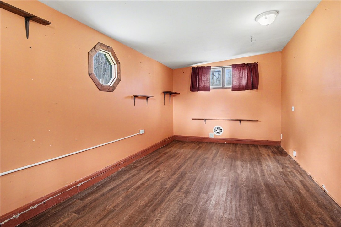 295 Elmgrove Road Greece, NY 14626 - Photo 18 of 27