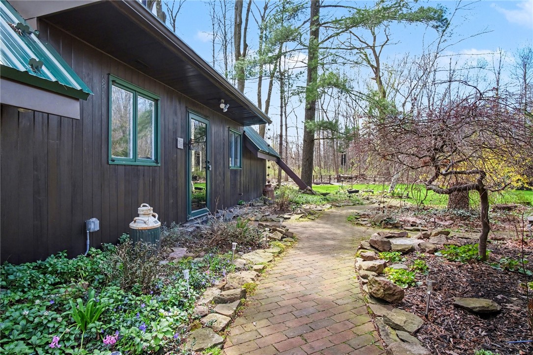 295 Elmgrove Road Greece, NY 14626 - Photo 21 of 27