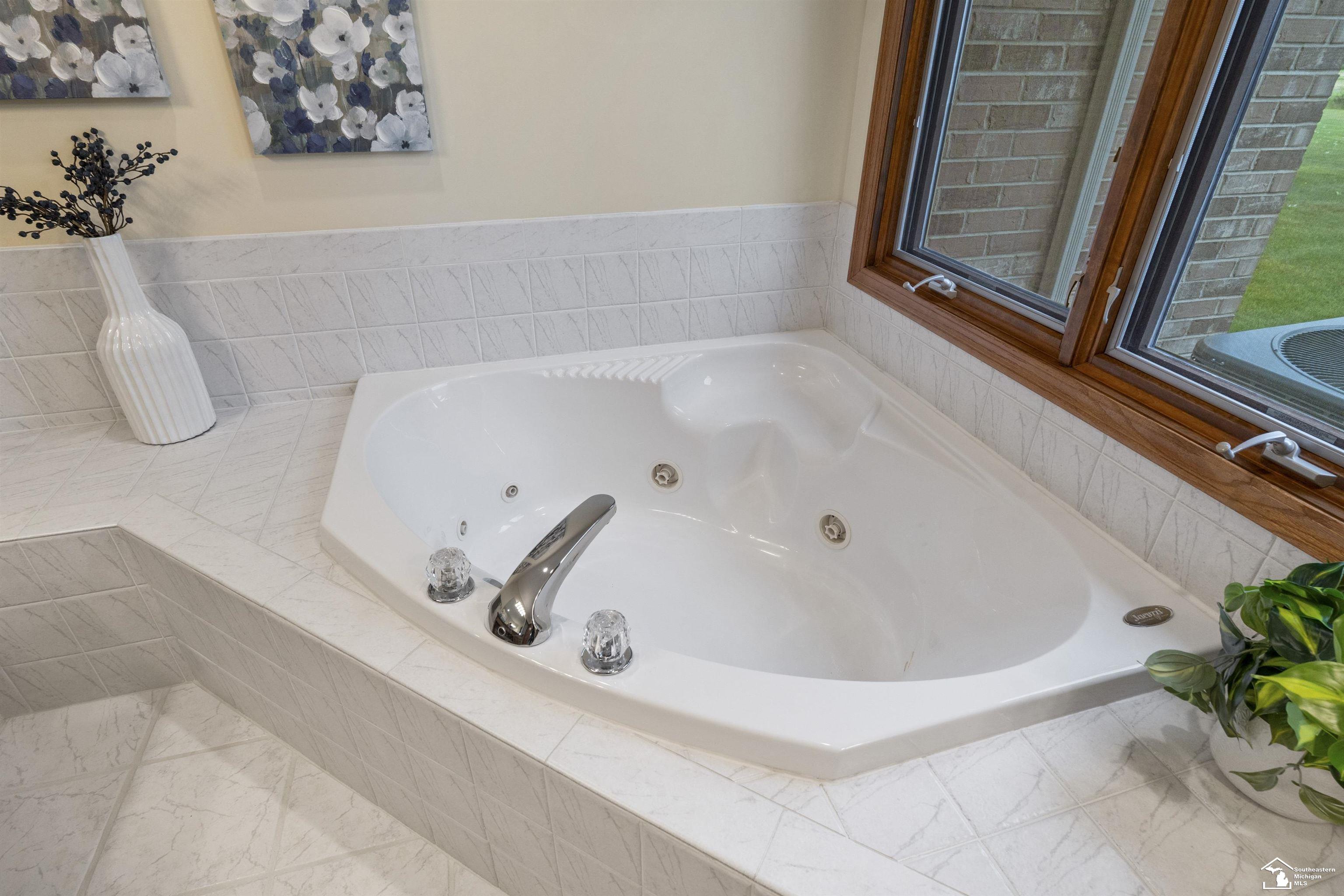 1573 West Erie Road Temperance, MI 48182 - Photo 42 of 88