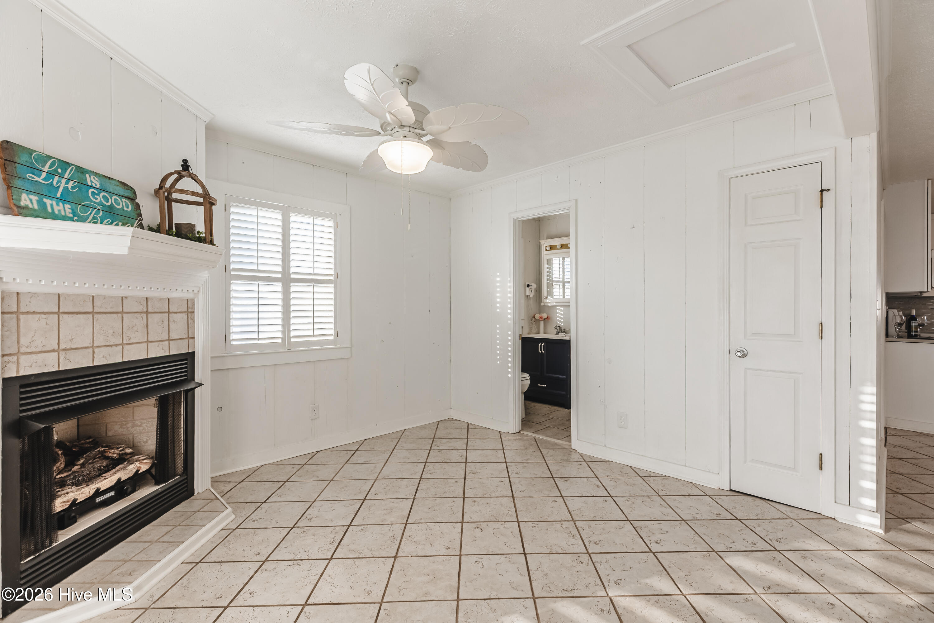 406 36th Street Sunset Beach, NC 28468 - Photo 8 of 47 Open Living Area