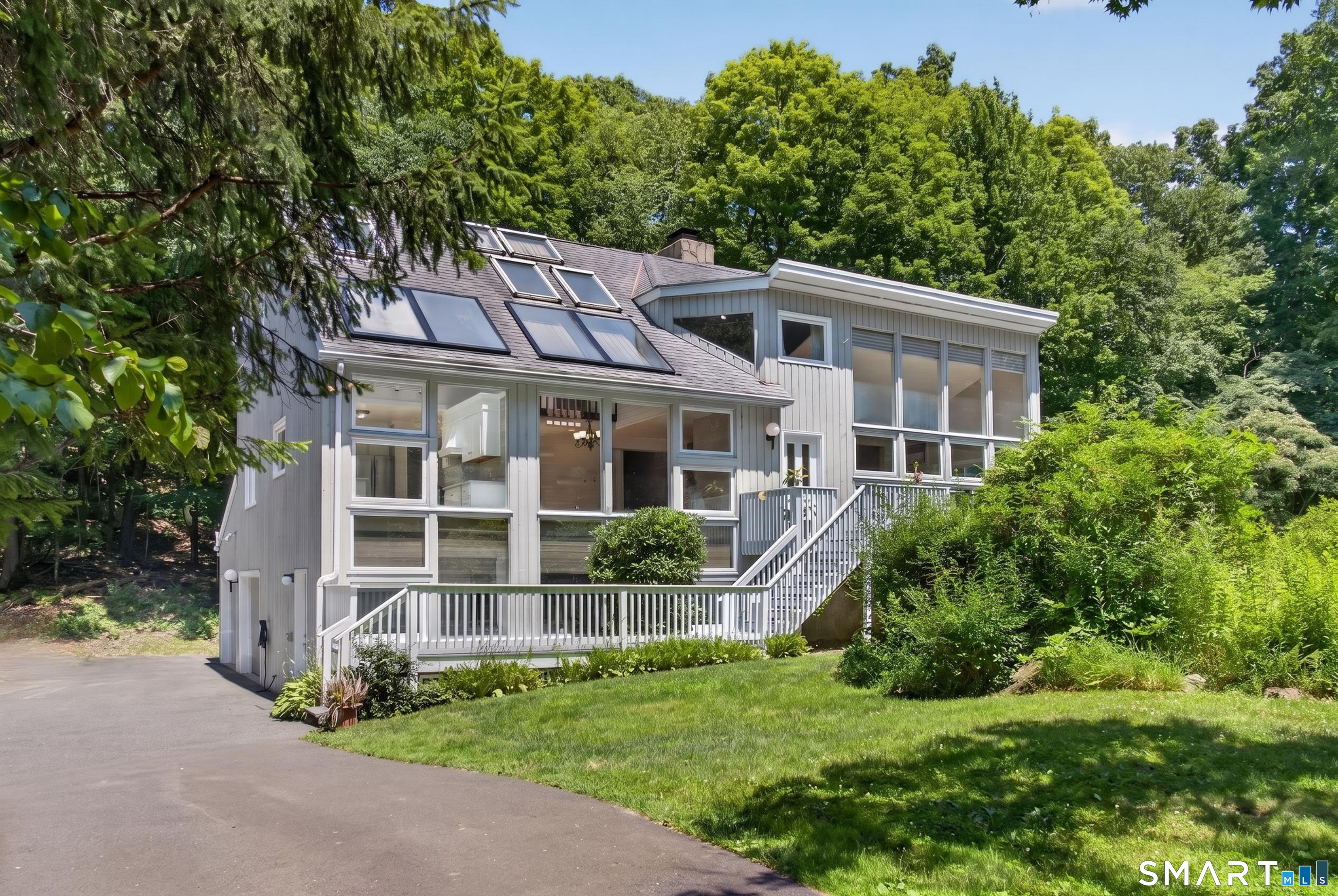 119 Peaceable Street Redding, CT 06896 - Photo 3 of 40