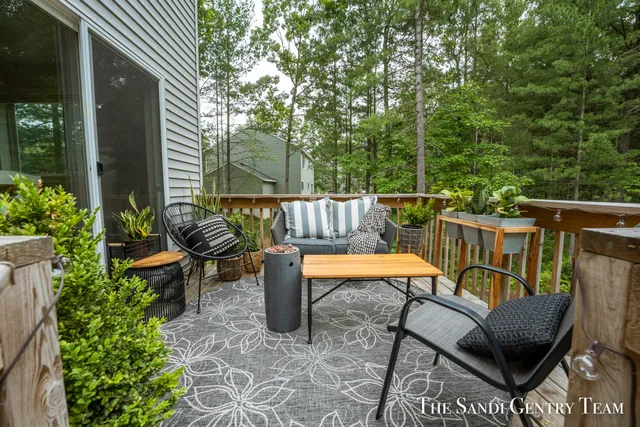 $349,900 | 568 River Hills Drive, Newaygo, MI 49337