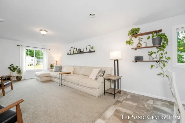 $349,900 | 568 River Hills Drive, Newaygo, MI 49337