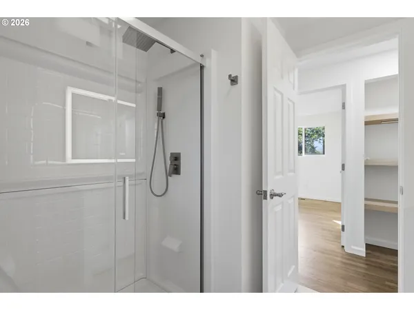 $405,000 | 18640 Southeast Yamhill Circle, Portland, OR 97233