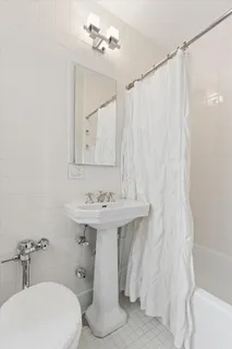 $1,100,000 | 1120 North Lake Shore Drive, Unit 16B, Chicago, IL 60611