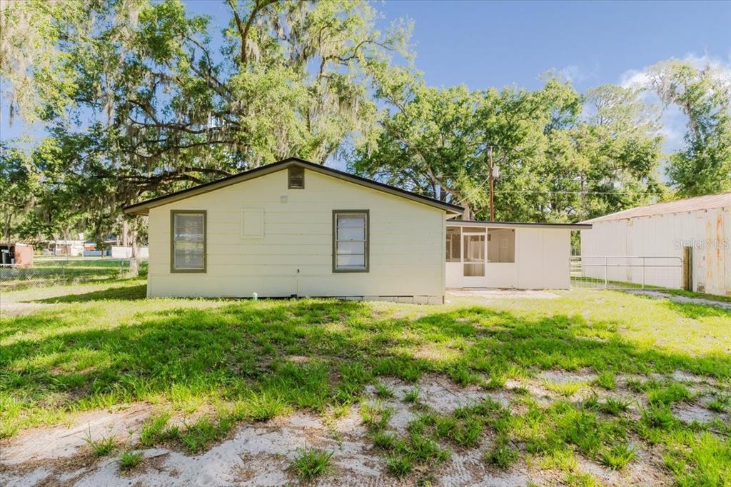 2531 Hebb Road Auburndale, FL 33823 - Photo 5 of 31