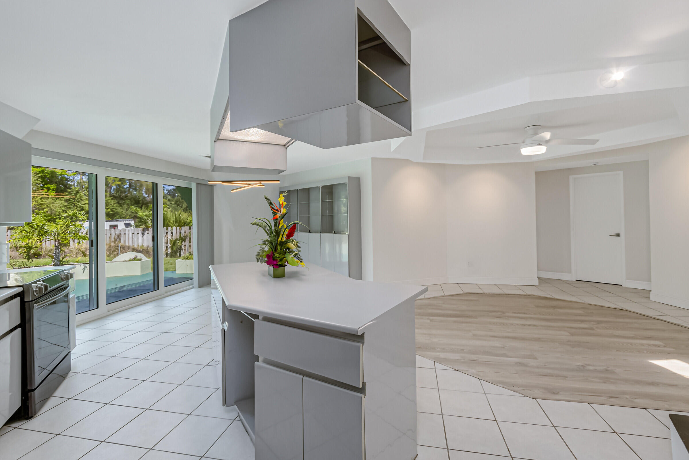 3500 Harlock Road Melbourne, FL 32934 - Photo 17 of 41 Kitchen to Dining Room