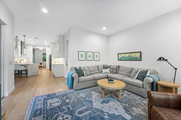 $1,599,000 | 149 Via Catalunha, Jupiter, FL 33458