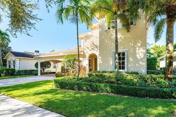 $1,599,000 | 149 Via Catalunha, Jupiter, FL 33458