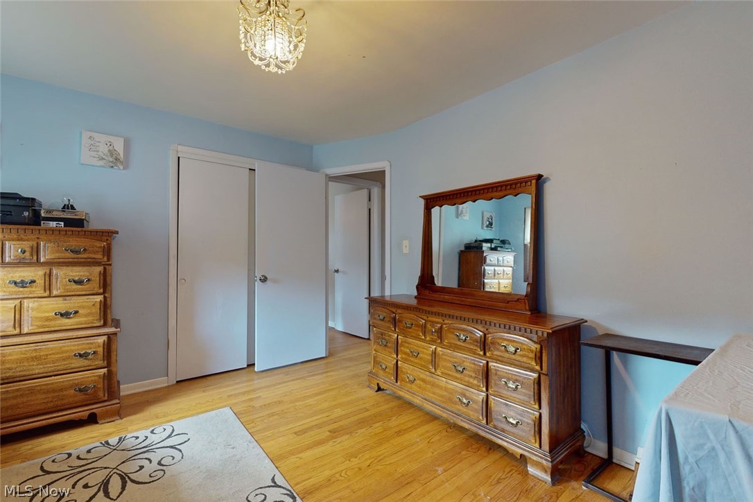 7339 Oakwood Road Parma, OH 44130 - Photo 19 of 28