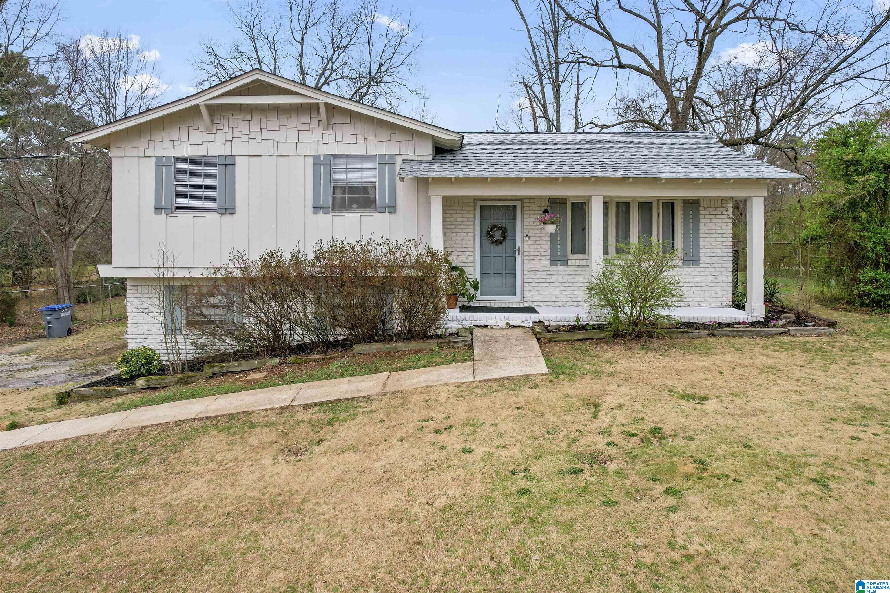 921 Shadyview Lane Adamsville, AL 35005 - Photo 1 of 35