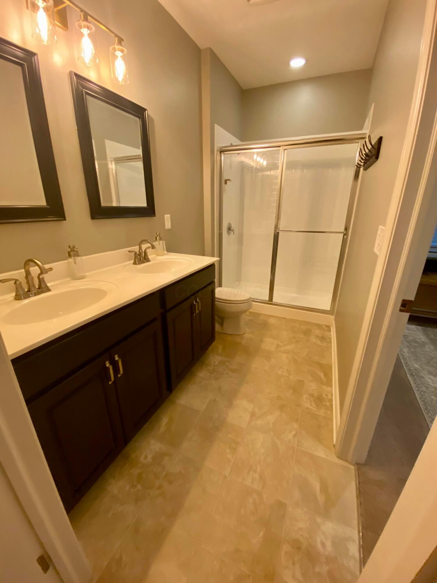 2419 Cypress Point Road Grove City, OH 43123 - Photo 36 of 43 FullSizeRender
