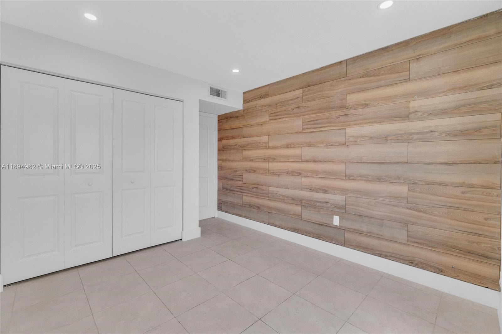 508 Northwest 11th Street, Unit 1 Miami, FL 33136 - Photo 11 of 33