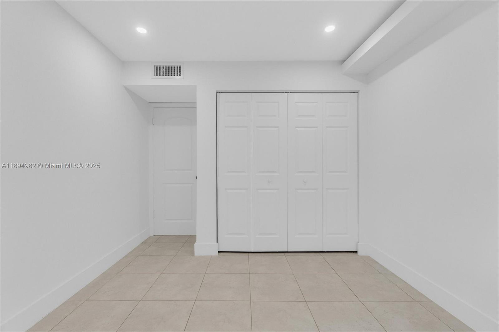 508 Northwest 11th Street, Unit 1 Miami, FL 33136 - Photo 13 of 33