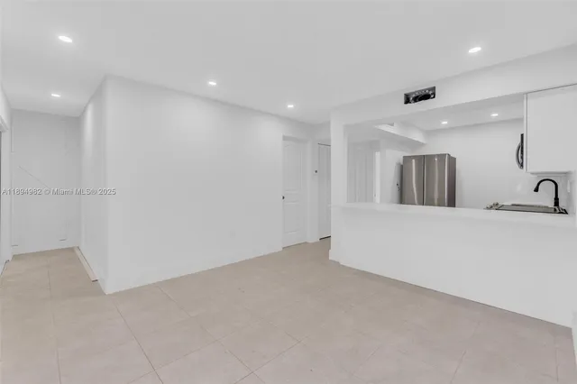 $2,390 | 508 Northwest 11th Street, Unit 1, Miami, FL 33136