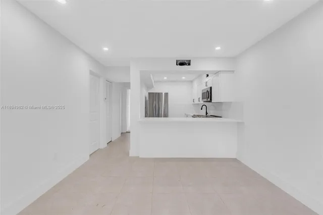 $2,390 | 508 Northwest 11th Street, Unit 1, Miami, FL 33136