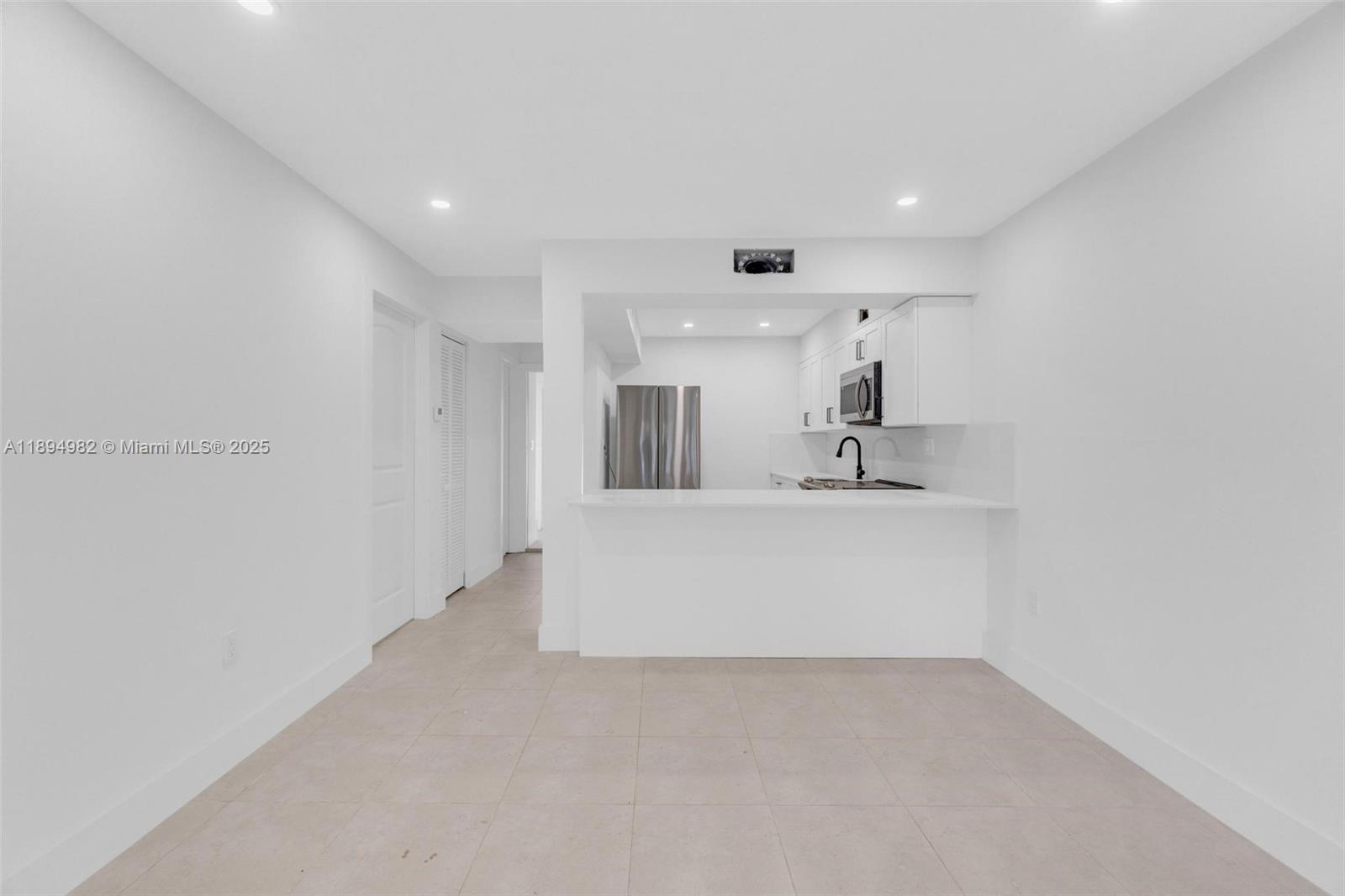 508 Northwest 11th Street, Unit 1 Miami, FL 33136 - Photo 21 of 33