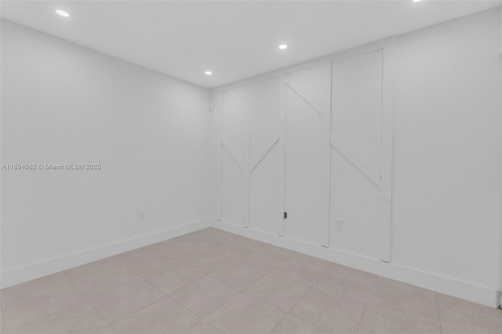 508 Northwest 11th Street, Unit 1 Miami, FL 33136 - Photo 6 of 33